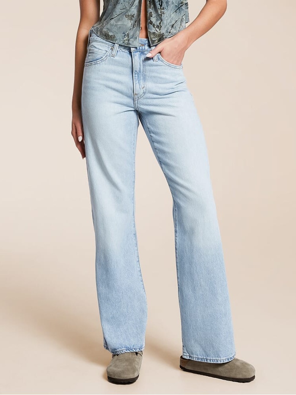 Levi’s Women’s ‘94 Baggy Bootcut Jean • Size 33 • NWT